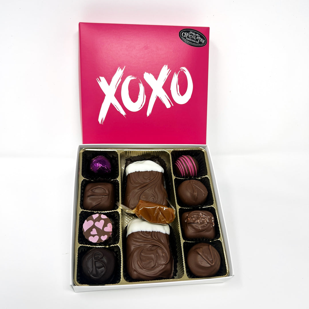 Medium Valentine's Assorted Chocolate Box - 11 pcs