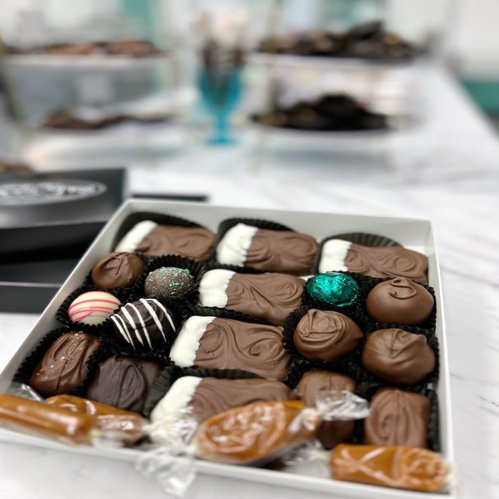 Deluxe Assortment Gift Box - Our Most Popular Gift Box (door dash)