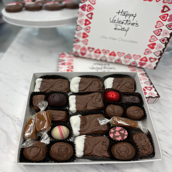 Valentine Deluxe Assortment Gift Box (Most popular)
